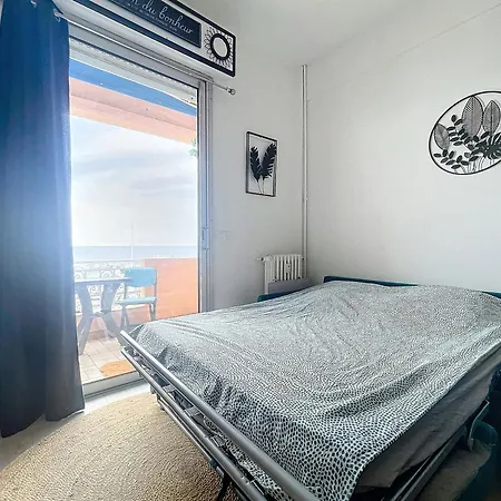Appartement Grand Palais - 4 Couchages - 1mezzanine - Vue *